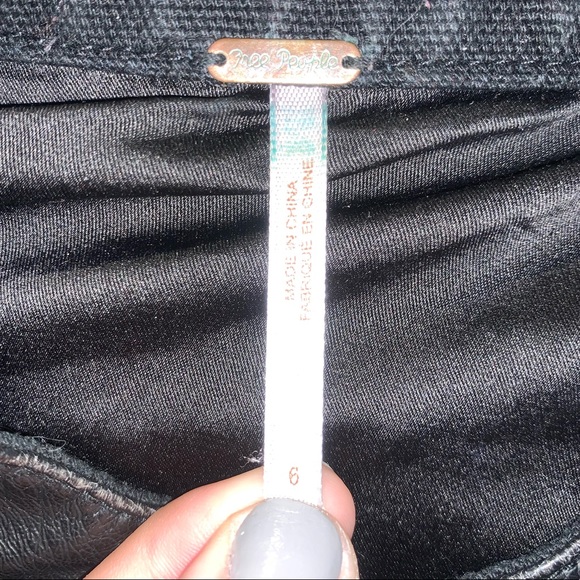 FREE PEOPLE PLEATHER JACKET - Picture 3 of 7